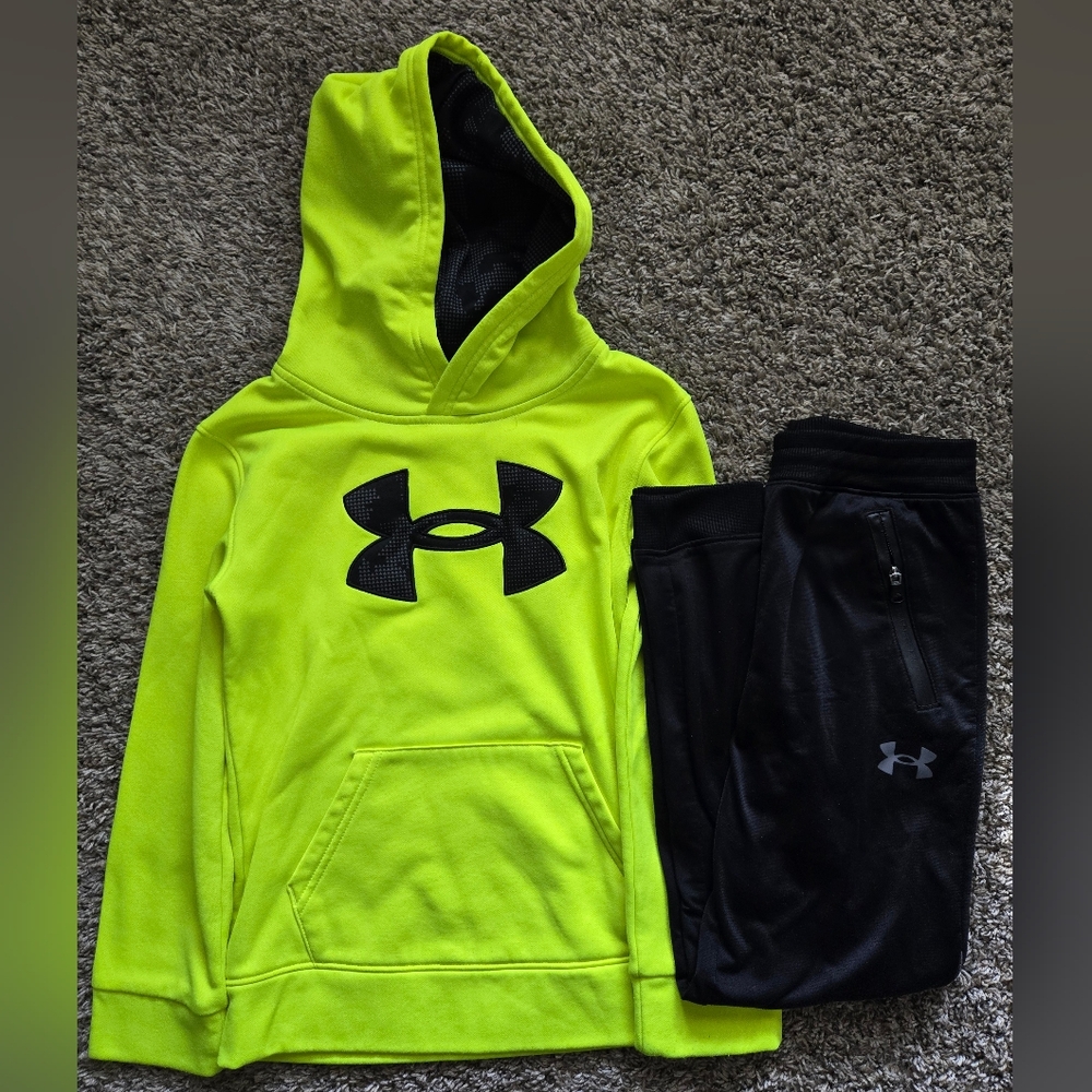 Boys Under Armour Hoodie and Pants